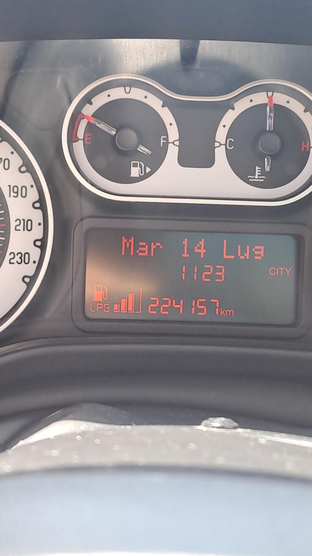 Fiat 500L 1.4 T-Jet 120 CV GPL Trekking Tetto Panoramico
