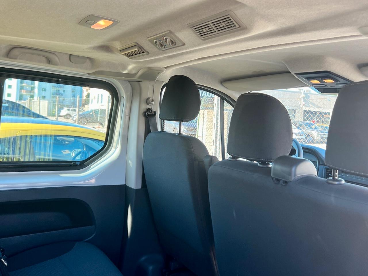 Renault Trafic 2.0 BluedCi 110 Zen pulmino 9 posti