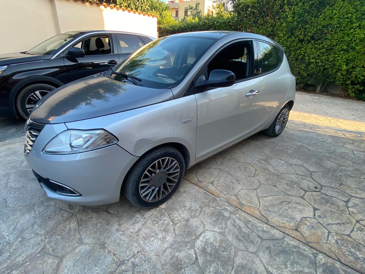 Lancia Ypsilon 1.3 MJT 16V 95 CV 5 porte S&S Gold