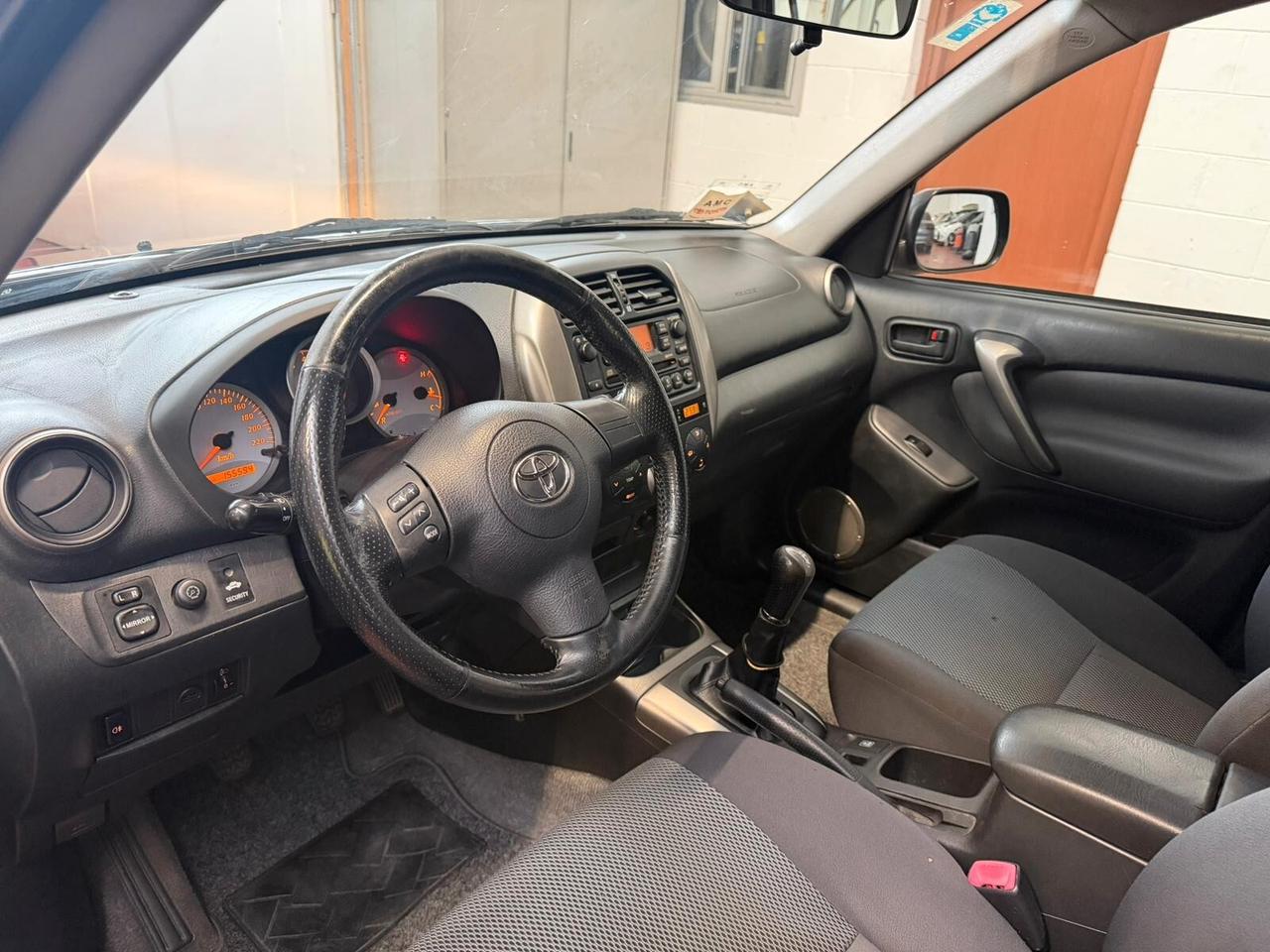 Toyota RAV 4 RAV4 2.0 16V cat 5 porte Sol BENZINA