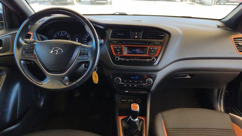 Hyundai i20 1.2 MPI 84cv Coupe Sport