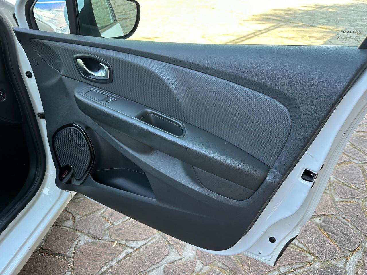Renault Clio Blue dCi 85 CV 5 porte Intens