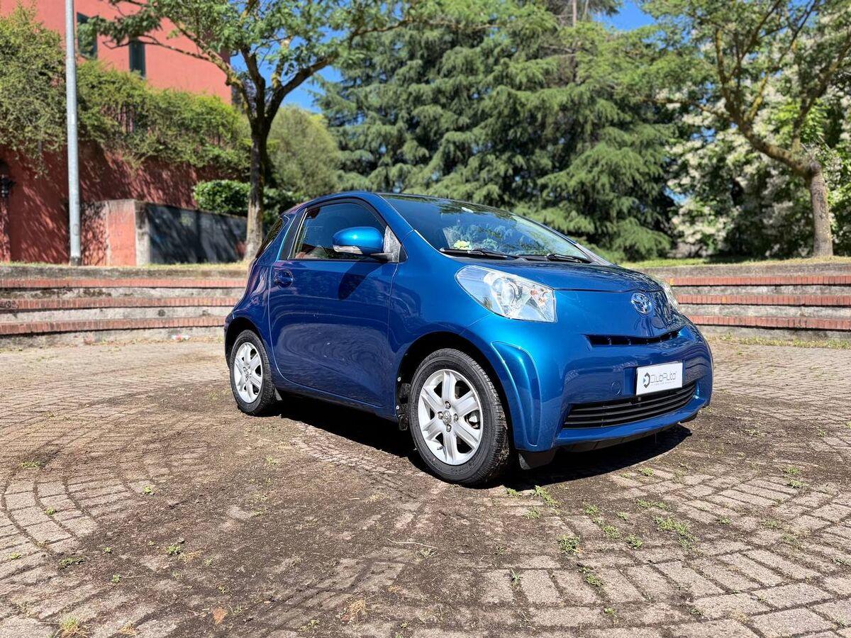 Toyota iQ 1.0 Active (sol) E5