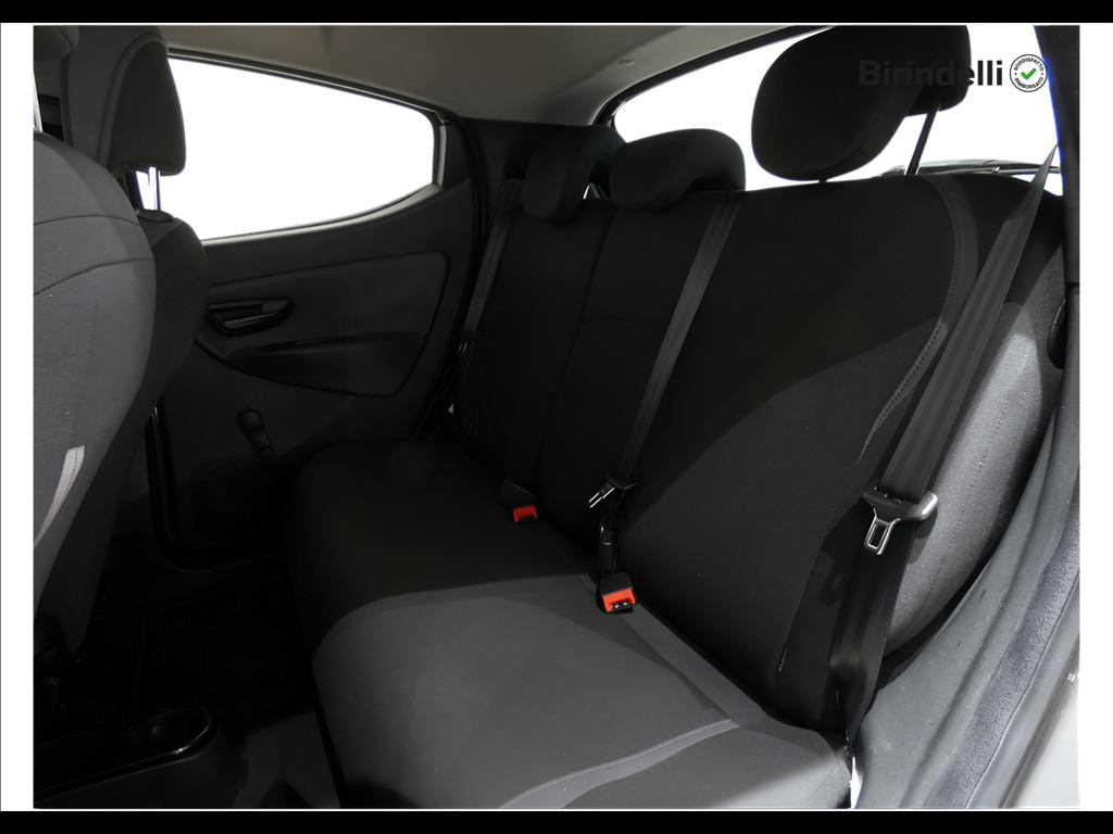 LANCIA Ypsilon 3ª serie - Ypsilon 1.2 69 CV 5 porte Silver