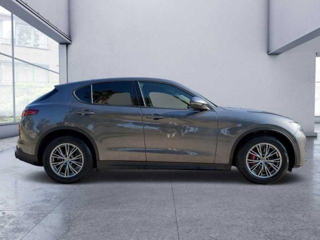 ALFA ROMEO Stelvio - 2.2 Turbodiesel 160 CV AT8 RWD Sprint