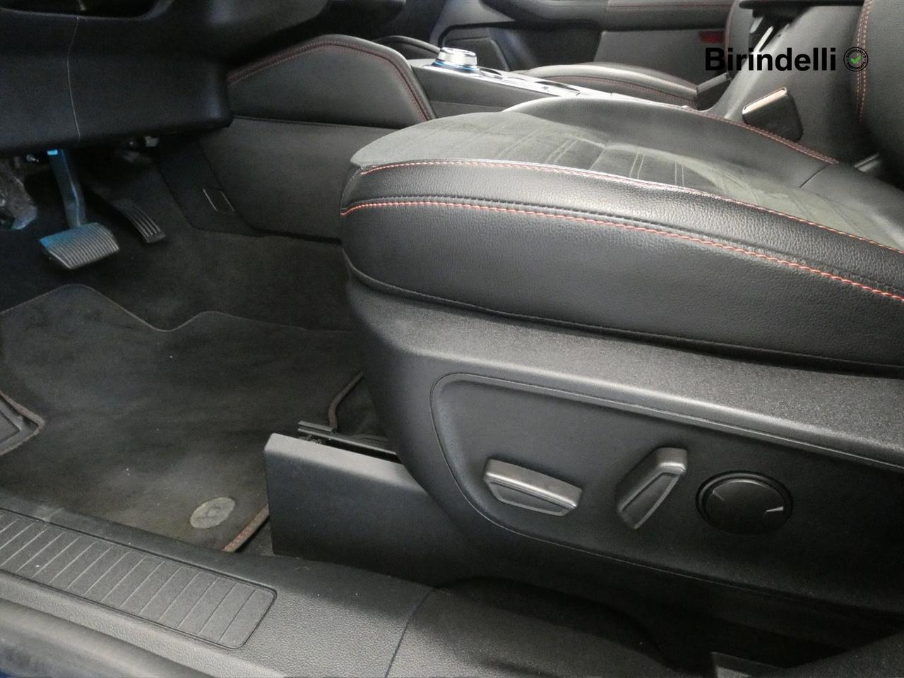 FORD Kuga 3ª serie - Kuga 2.5 Plug In Hybrid 225 CV CVT 2WD ST-Line X