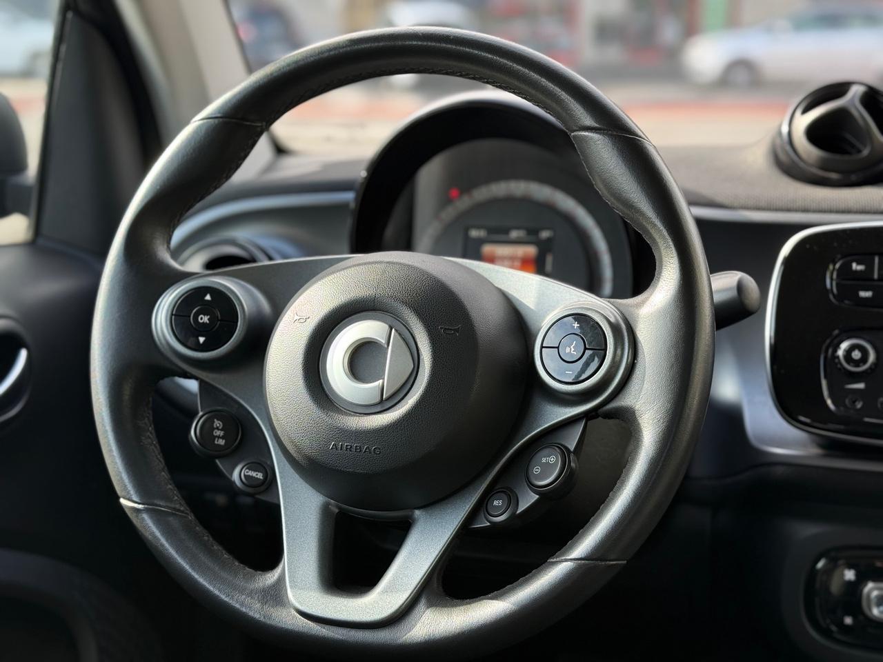 Smart fortwo 70 1.0 Passion AUTO+GARANTITA