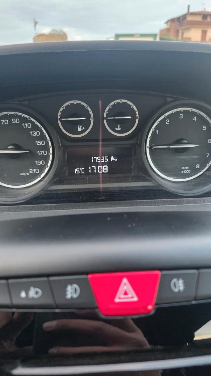 Lancia Ypsilon 1.2 69 CV 5 porte Elefantino