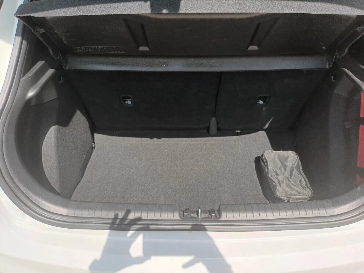 Hyundai i20 GPL 1.2 Connect Line MPI 75 CV