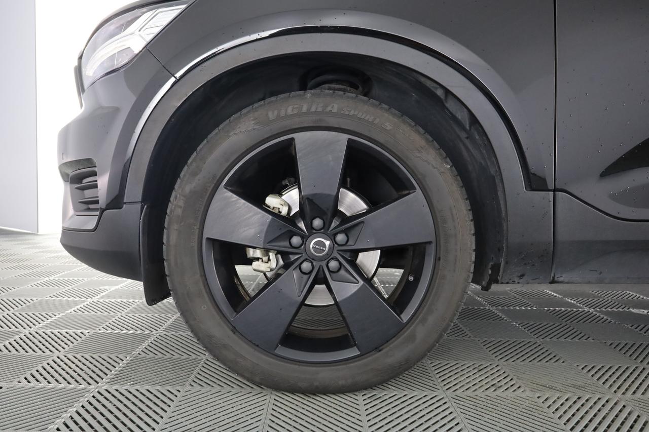 VOLVO XC40 (2017--->) XC40 D3 Geartronic Business