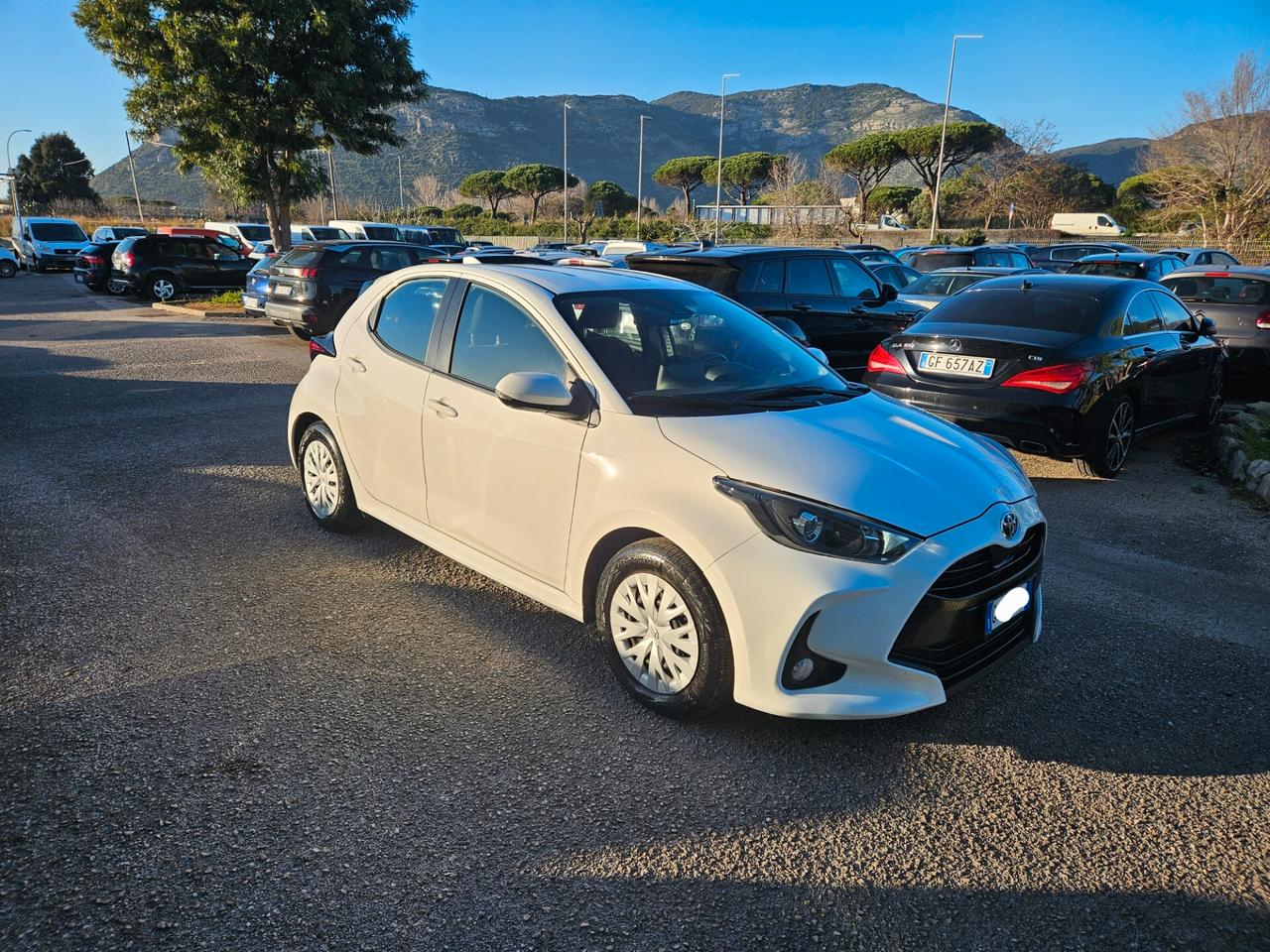 Toyota Yaris 1.5 Hybrid 5 porte Business
