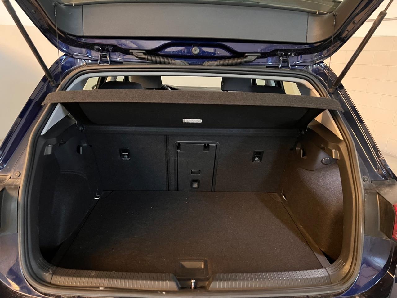 Volkswagen Golf 2.0 TDI DSG Life 115cv