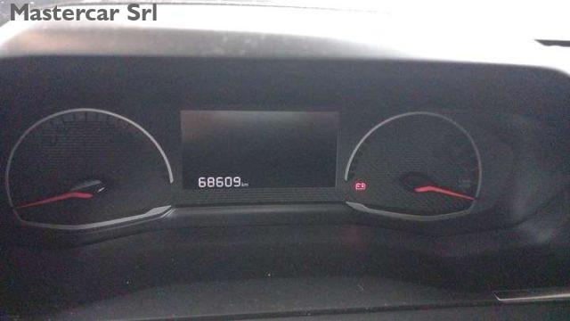 PEUGEOT 208 NEOPATENTATI 208 1.2 Active Pack TG : GP570FV