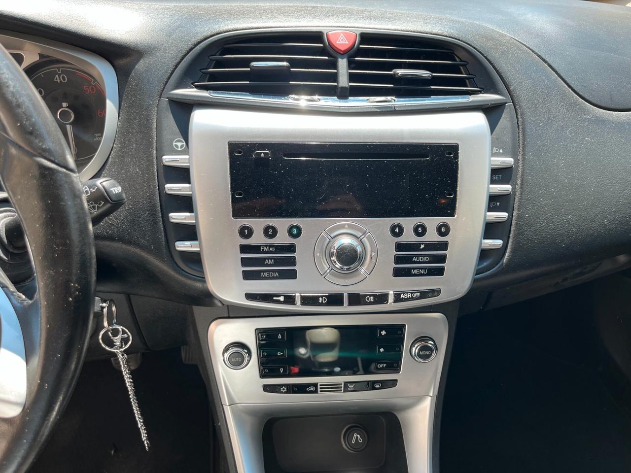 Lancia Delta 1.6 MJT DPF Oro