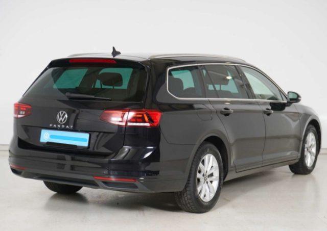 VOLKSWAGEN Passat Variant 2.0 TDI SCR EVO DSG Business N1 Autocarro