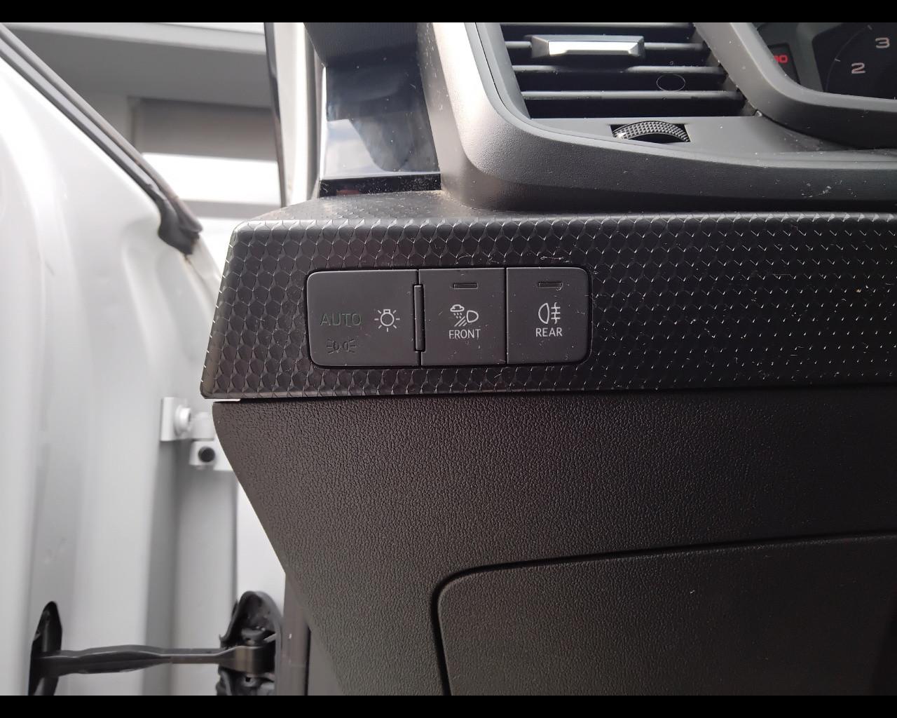 AUDI A1 II 2022 allstreet - A1 allstreet 30 1.0 tfsi Identity Con