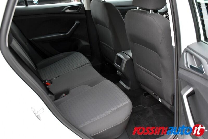 VOLKSWAGEN T-CROSS 1.0 TSI 110 CV DSG STYLE + TECH PACK REARVIEW