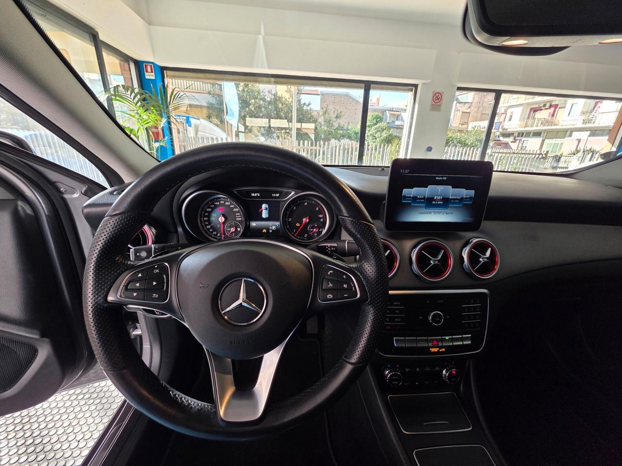 Mercedes-benz Gla200d Sport 2018 finanziabile