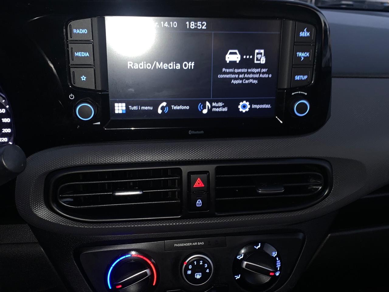 Hyundai i10 1.0 MPI Tech unipro