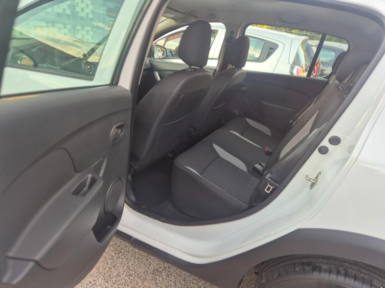 Dacia Sandero Stepway 1.5 dCi 8V 90CV