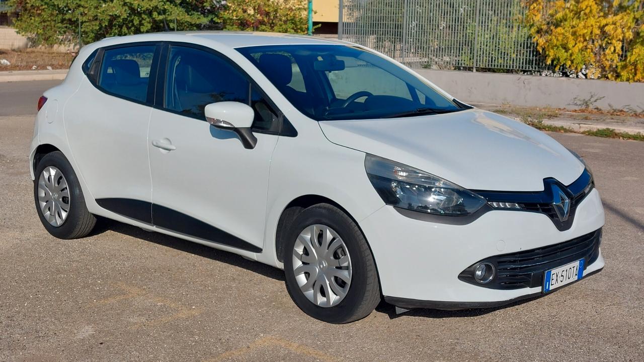 Renault Clio 1.2 75CV GPL Navi