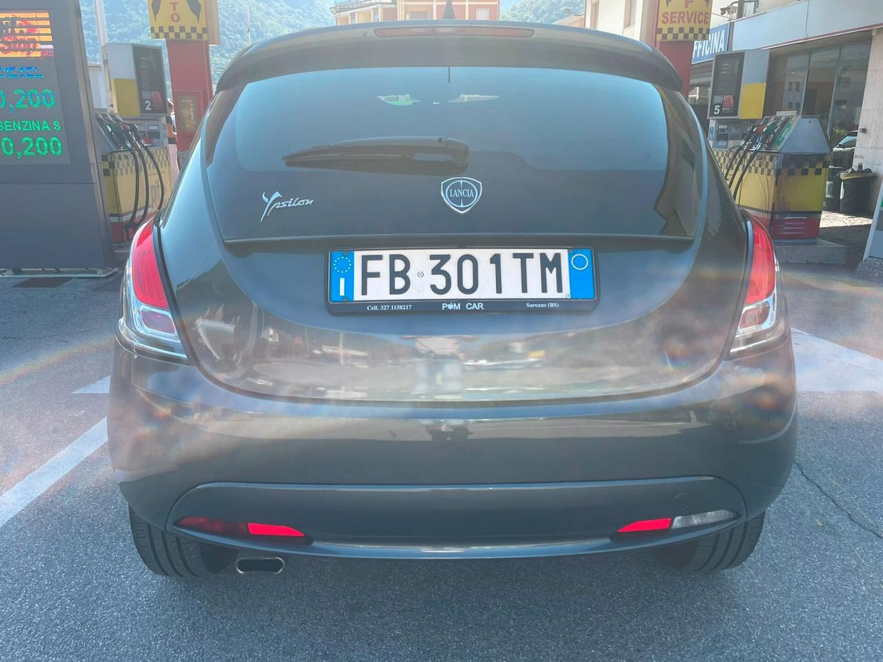 Lancia Ypsilon 1.2 69 CV 5 porte Silver