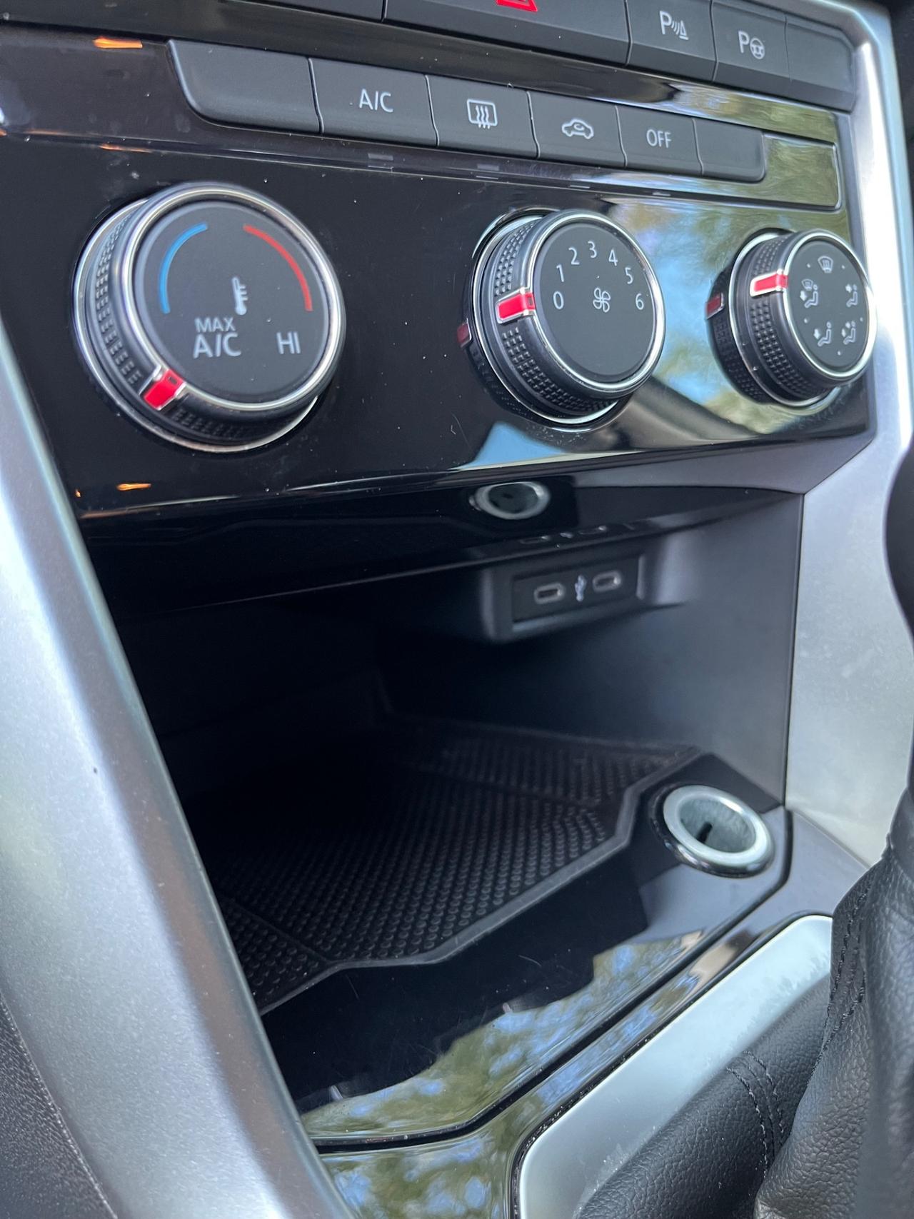 Volkswagen T-Roc 2.0 TDI SCR R-Line