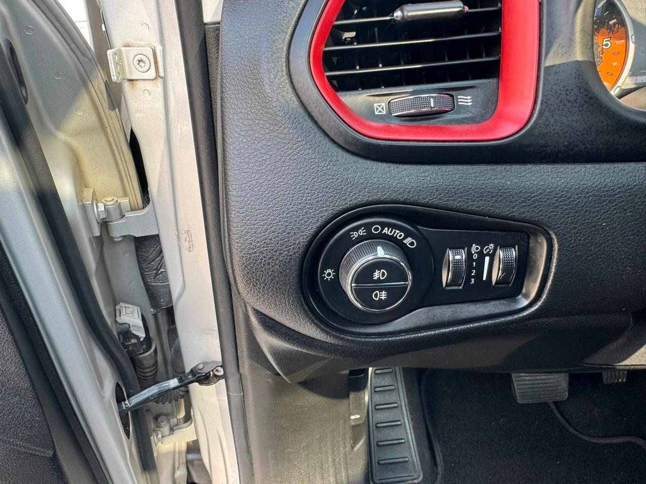 JEEP RENEGADE 2.0 MULTIJET 4X4 170CV ECCELLENTI CONDIZIONI