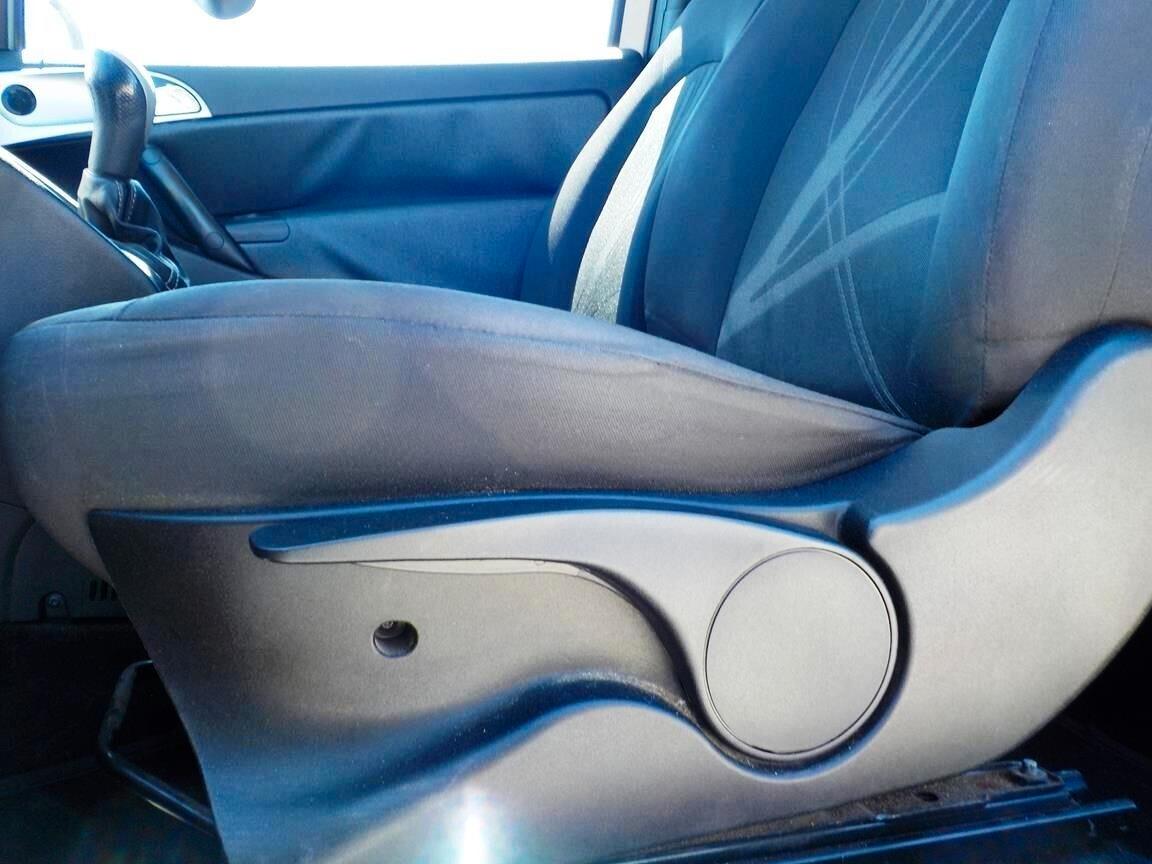 Lancia Ypsilon 1.3 MJT 75 CV Diva