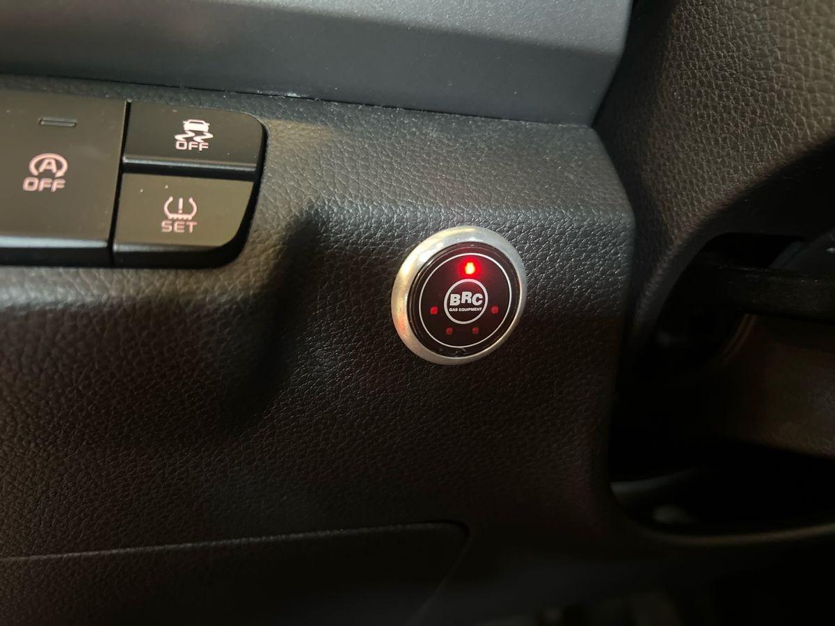 KIA Rio 1.2 Style Gpl 82cv