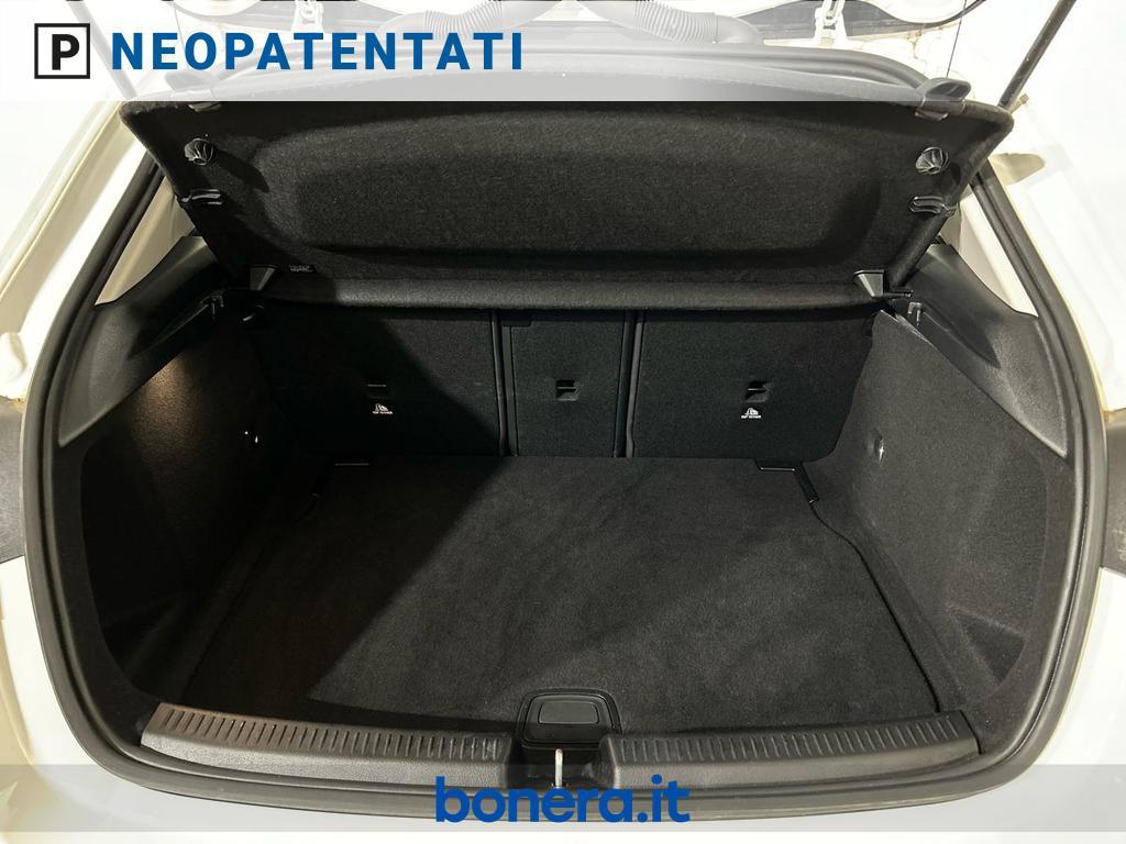 Mercedes Classe A 180 180 D Advanced 8G-DCT