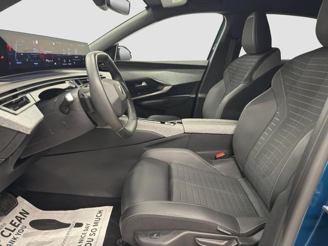 PEUGEOT 3008 Hybrid 136 e-DCS6 Allure*FORMULA S*