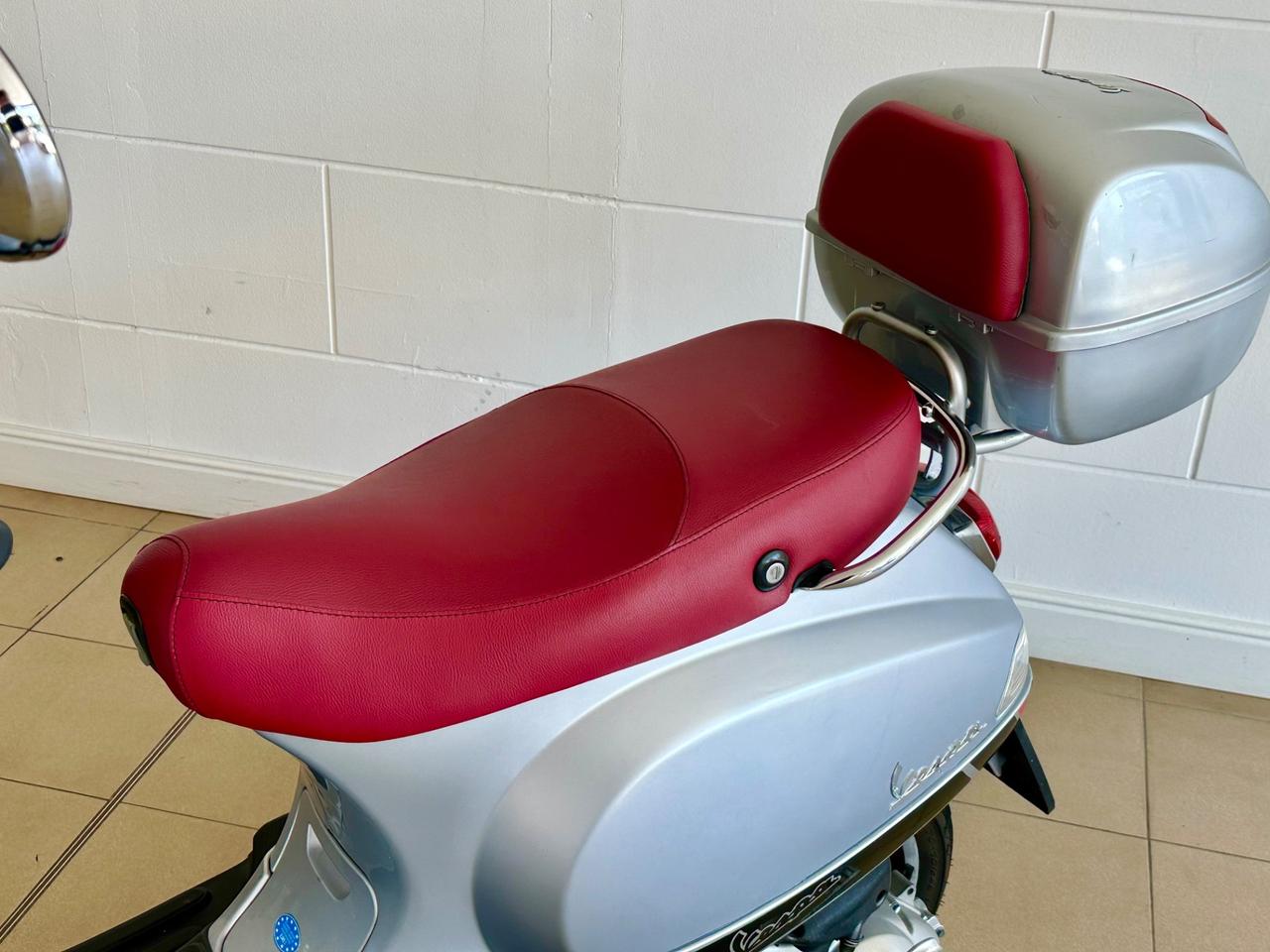 Vespa 150 LX