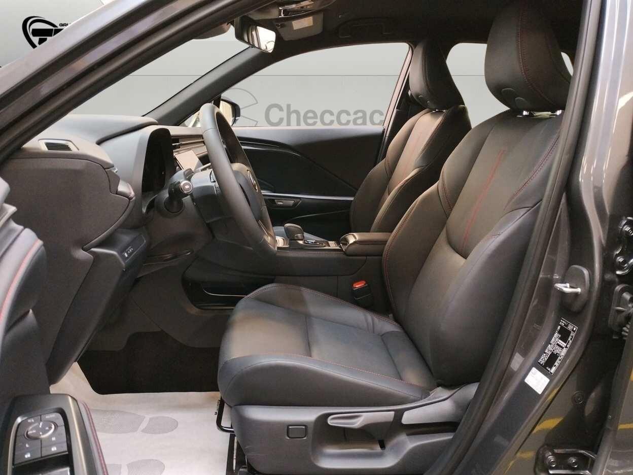 Lexus LBX 1.5 hybrid Elegant 2wd * 8.000 km *
