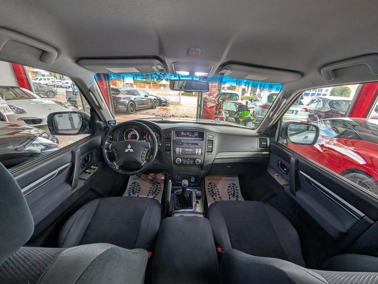 Mitsubishi Pajero 3.2 7 POSTI VERRICELLO