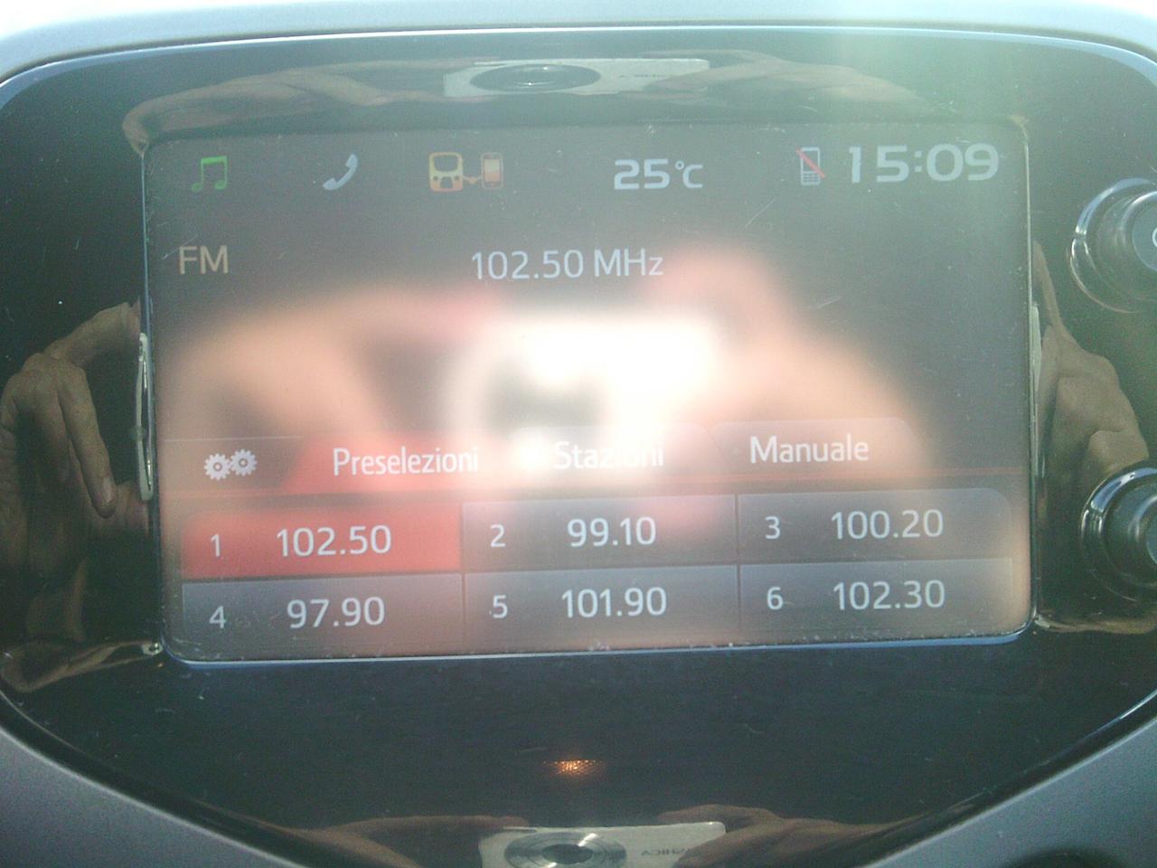 Toyota Aygo 1.0 VVT-i 69 CV 5 porte x-play