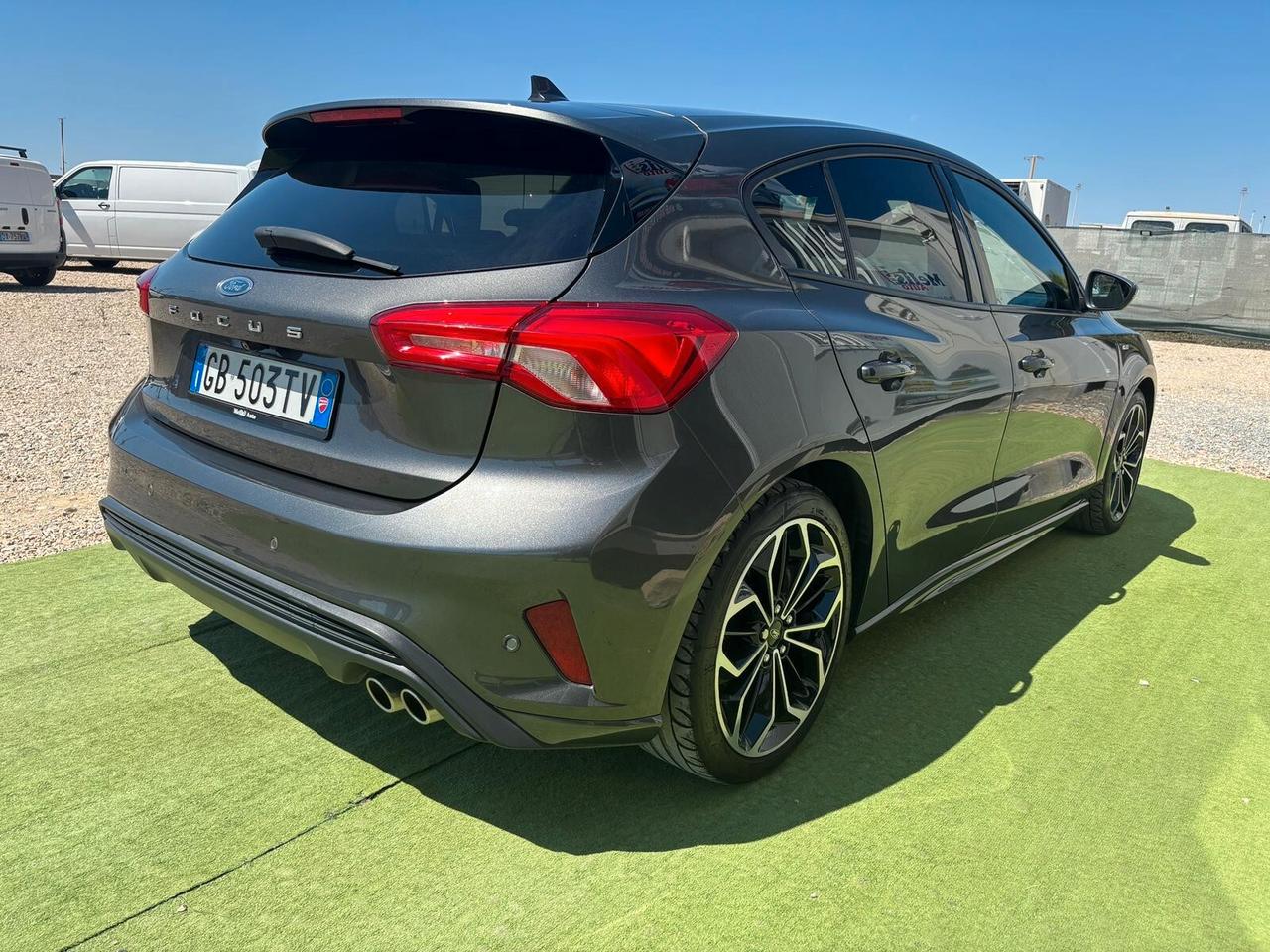 Ford Focus DIESEL 1.5 EcoBlue ST LINE AUTOMATICA