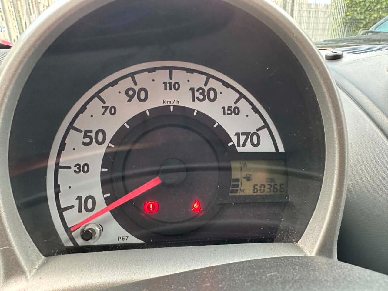 Toyota Aygo 1.0 12V VVT-i 3 porte Now Connect