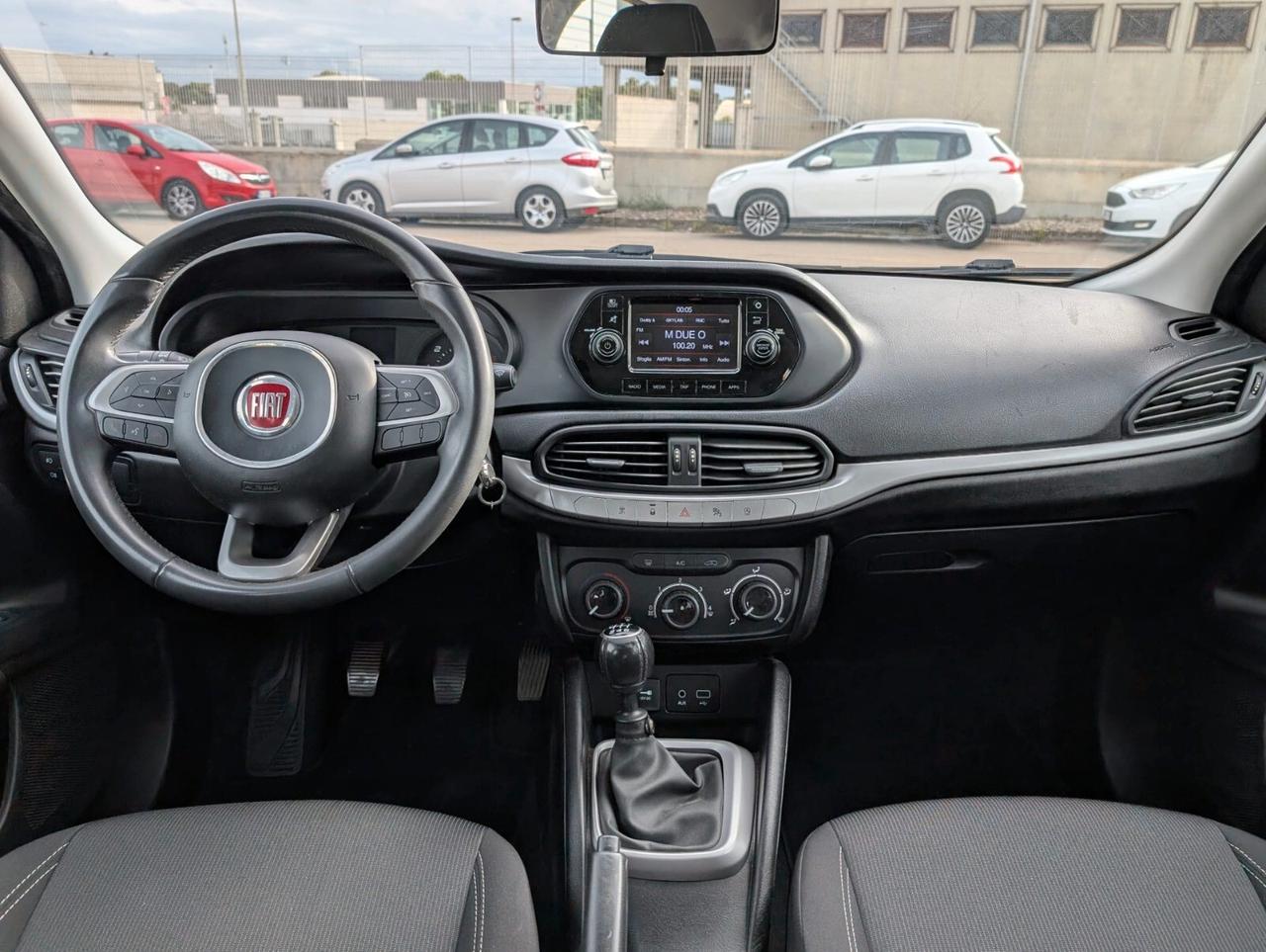 Fiat Tipo 1.6 Mjt S&S 5 porte Easy
