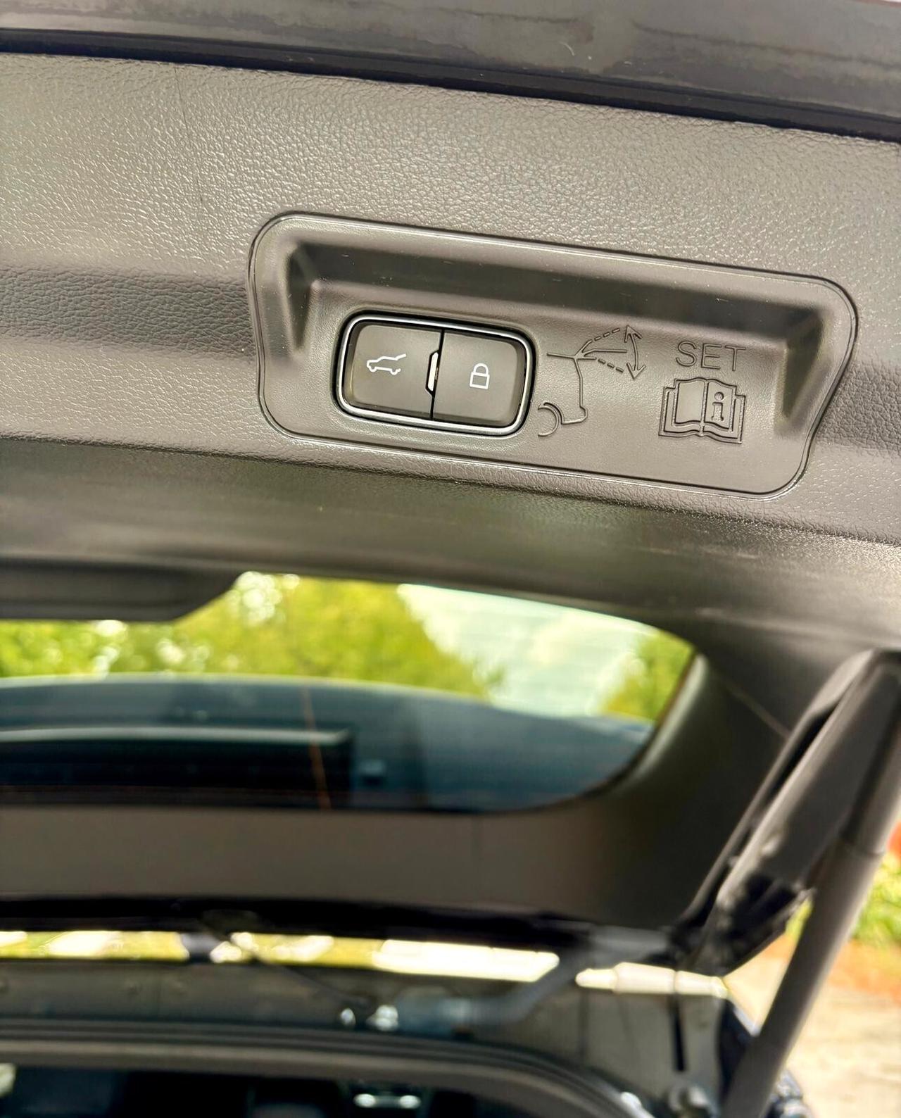 Ford Explorer 3.0 PHEV 457 CV A10 AWD ST-Line