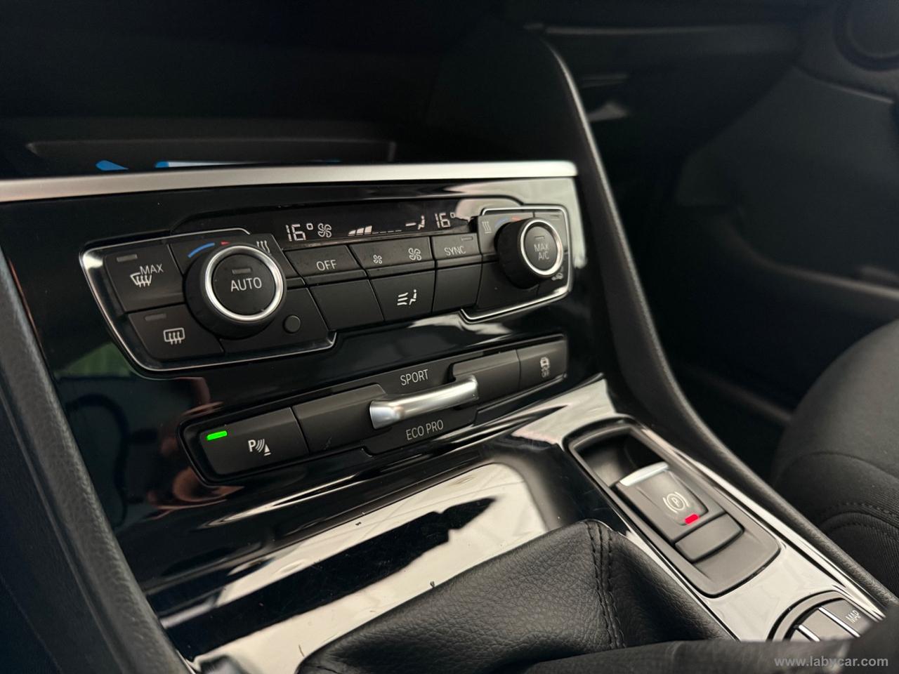 BMW 216d Active Tourer Business