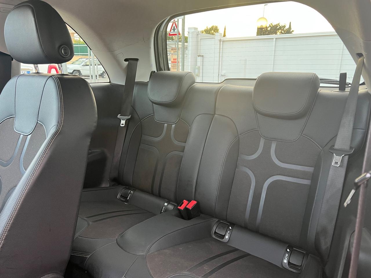 Opel Adam 1.2 70 CV Slam