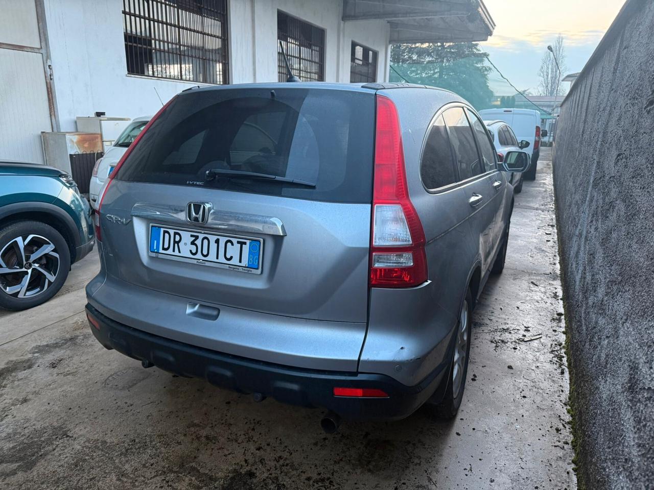 Honda CR-V 2.0 i-VTEC 16V aut. Exclusive 4x4