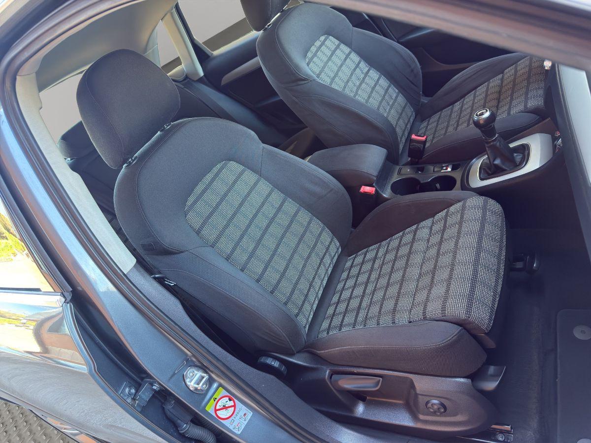 AUDI - Q3 - 2.0 TDI 140 CV Advanced Plus S LINE