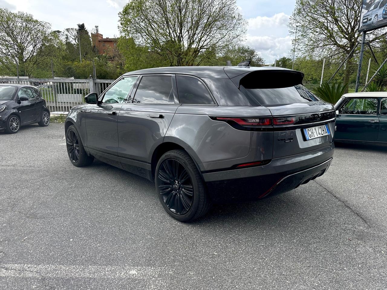 Land Rover Range Rover Velar Range Rover Velar 2.0D I4 240 CV R-Dynamic HSE Black Edition