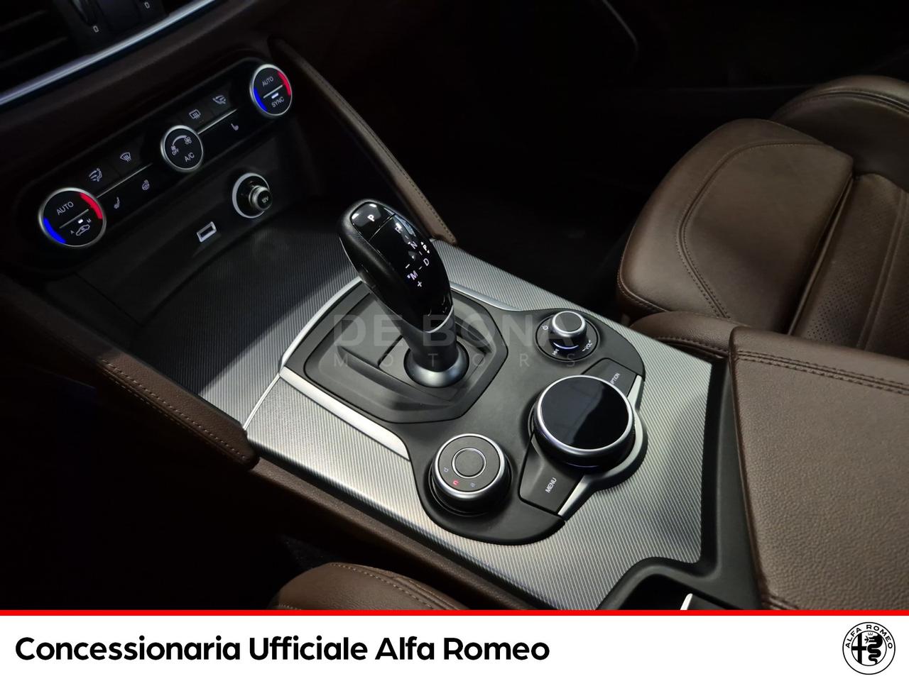 Alfa Romeo Stelvio 2.2 t executive q4 210cv auto my19