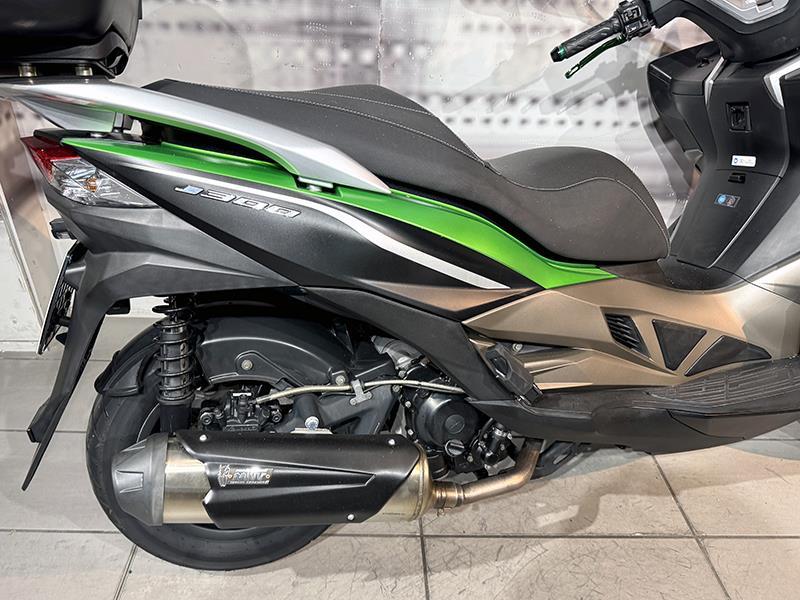 Kawasaki J 300 ABS