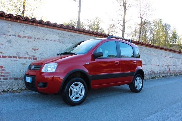Fiat Panda 1.3 MJT 16V 4x4 Glam GANCIO TRAINO ESTETICA ESEMPLARE CLIMA CERCHI IN LEGA BARRE AL TETTO