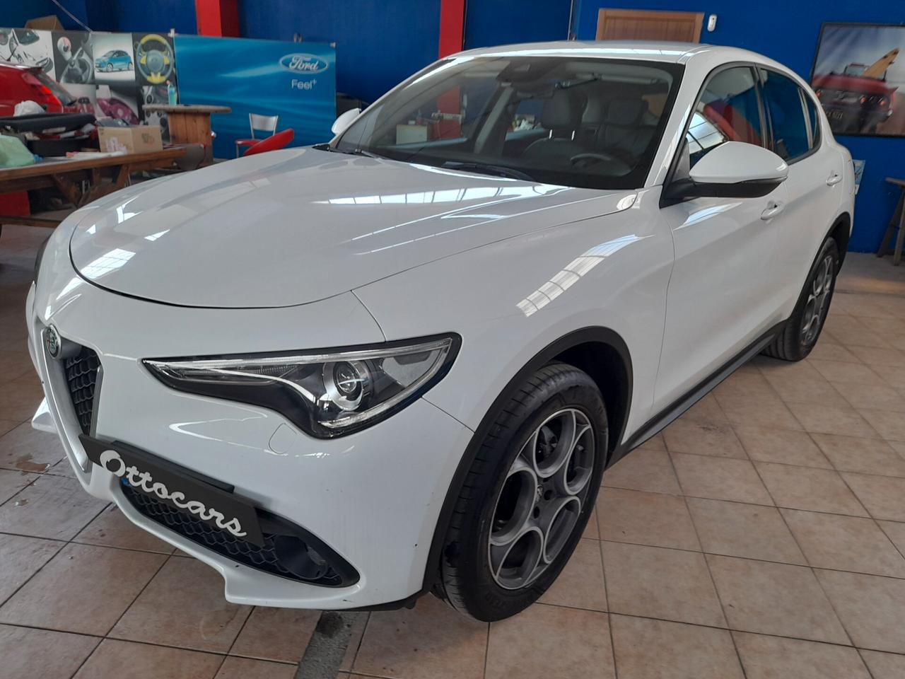 Alfa Romeo Stelvio 2.2 Turbodiesel 180 CV AT8 Q4 Executive