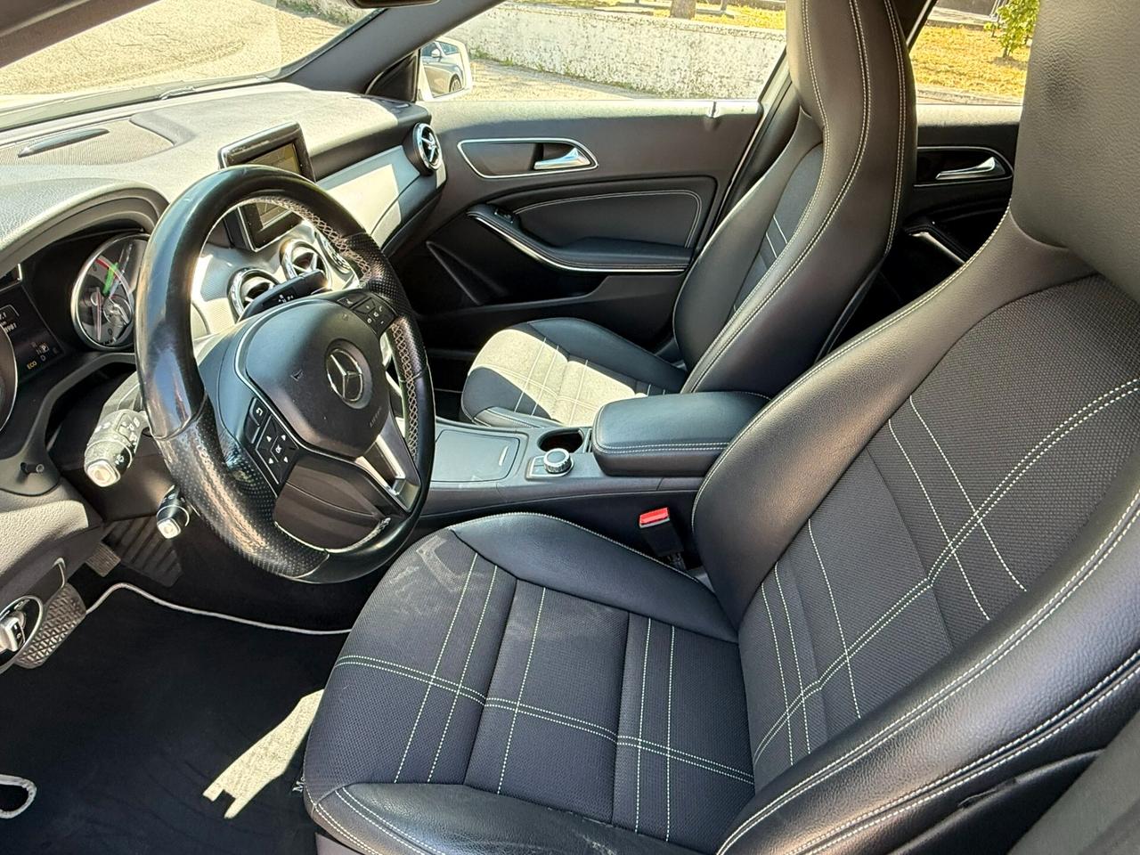 Mercedes-benz GLA 200 CDI Automatic Premium